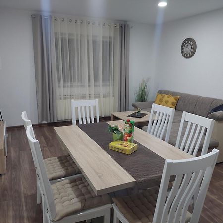 Apartman Danijela Otočac Eksteriør billede