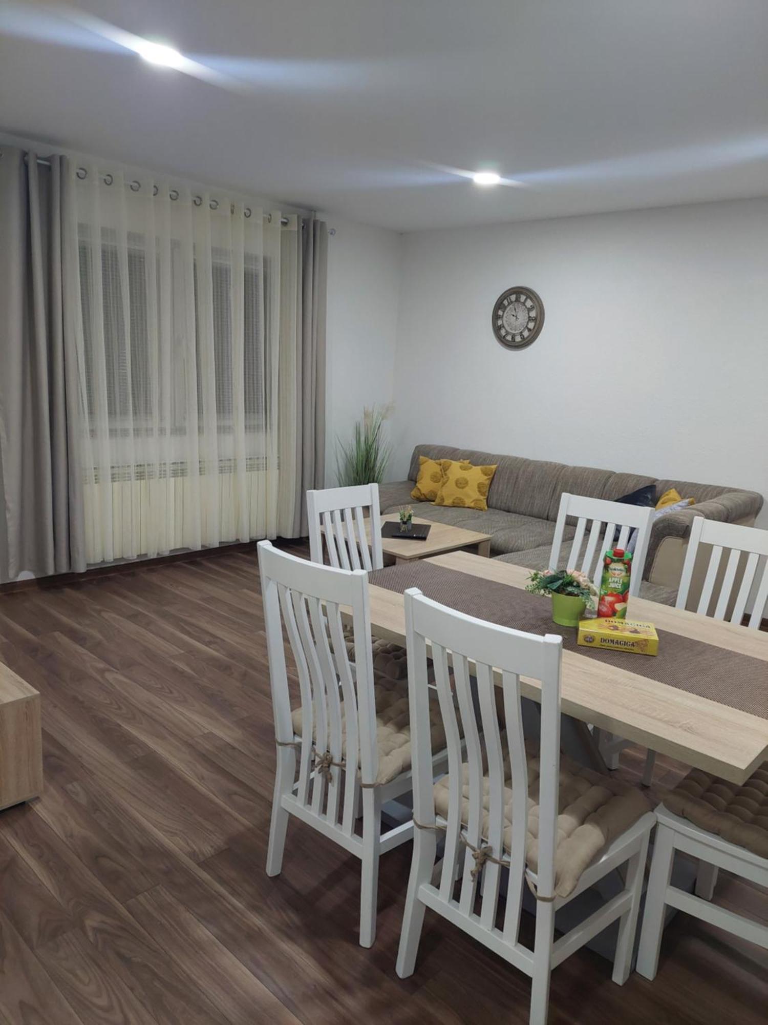 Apartman Danijela Otočac Eksteriør billede